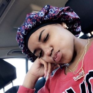 Meet your Posher, Mareasha